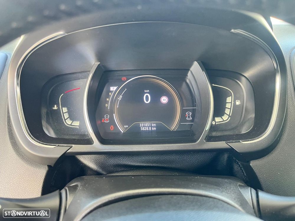 Renault Grand Scénic dCi 110 EDC LIMITED - 6