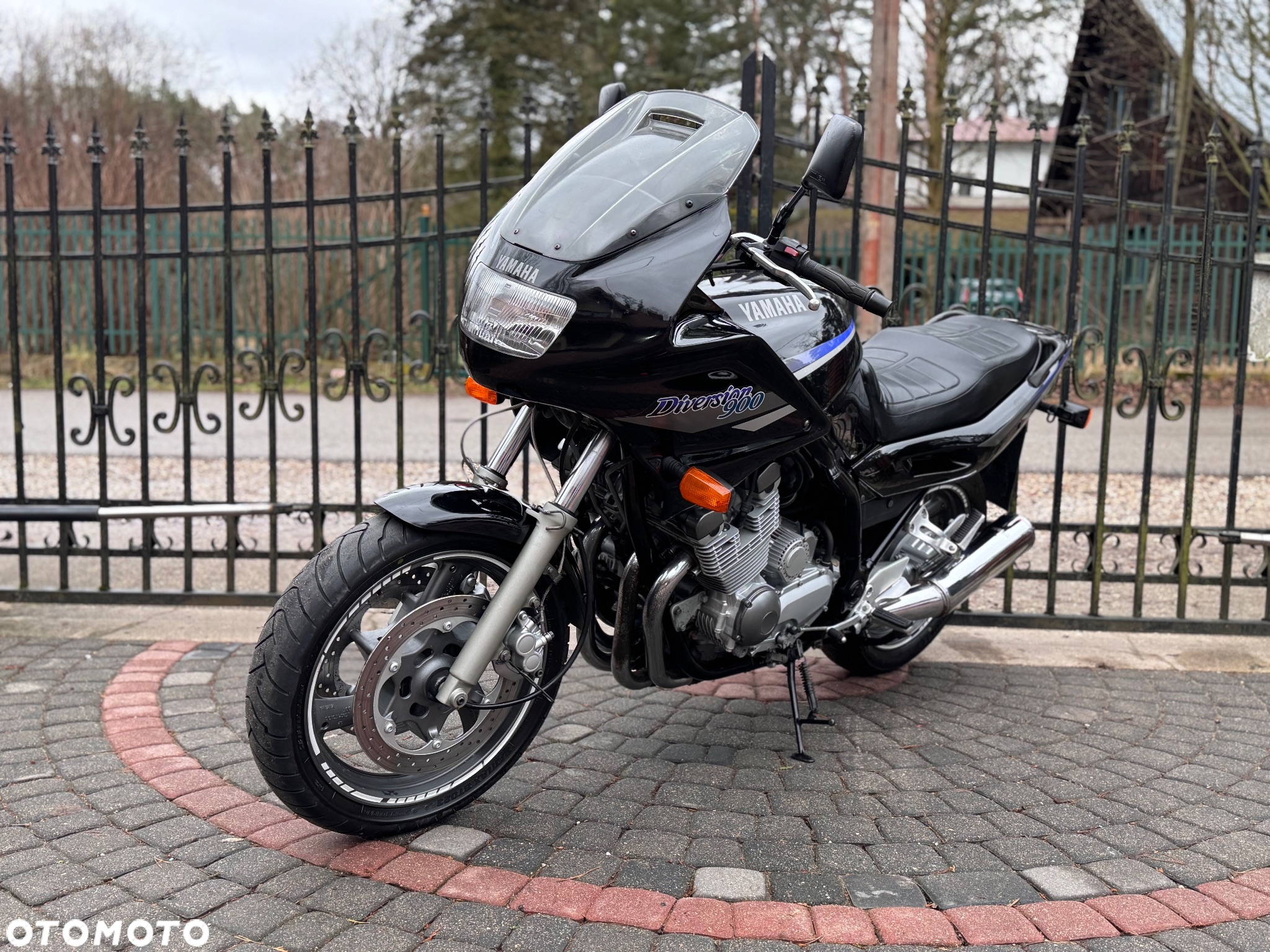Yamaha XJ - 5