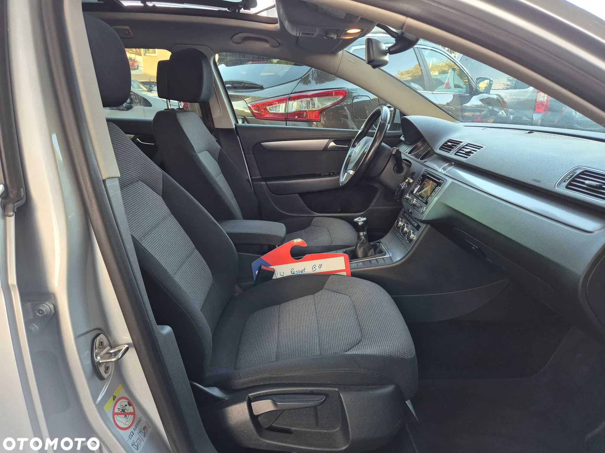 Volkswagen Passat 2.0 TDI Highline - 15