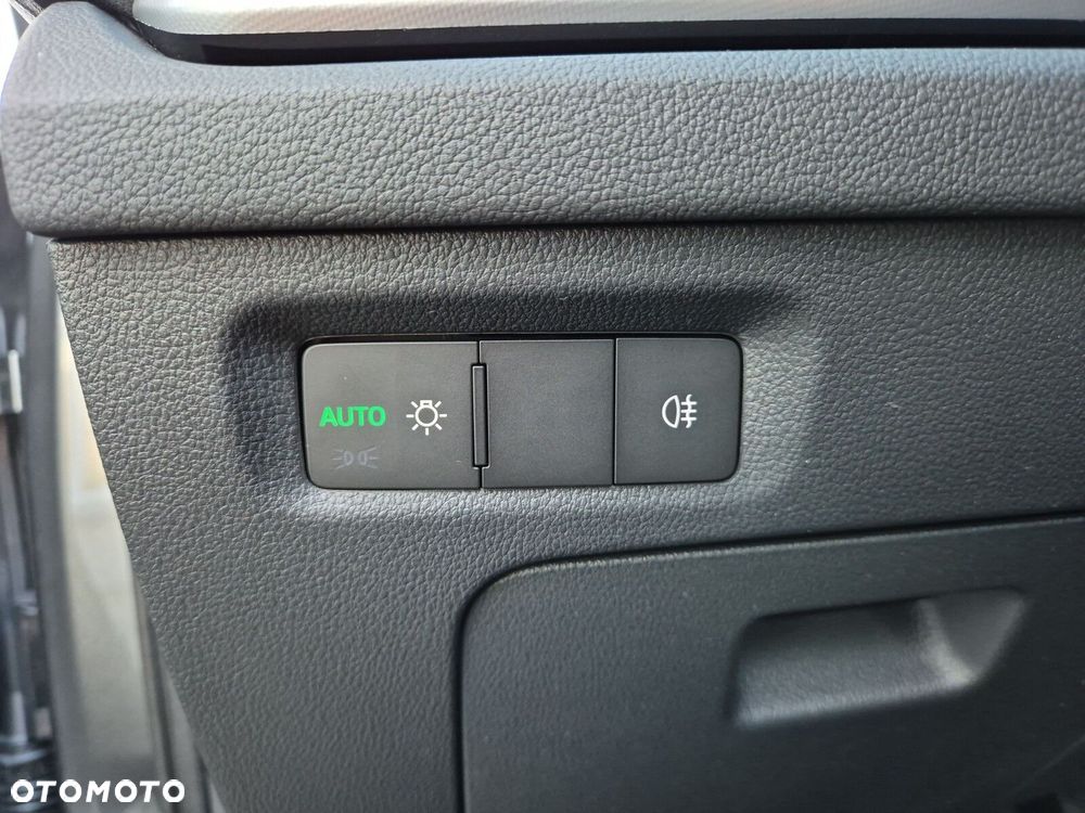 Skoda Octavia 2.0 TDI Essence DSG - 21