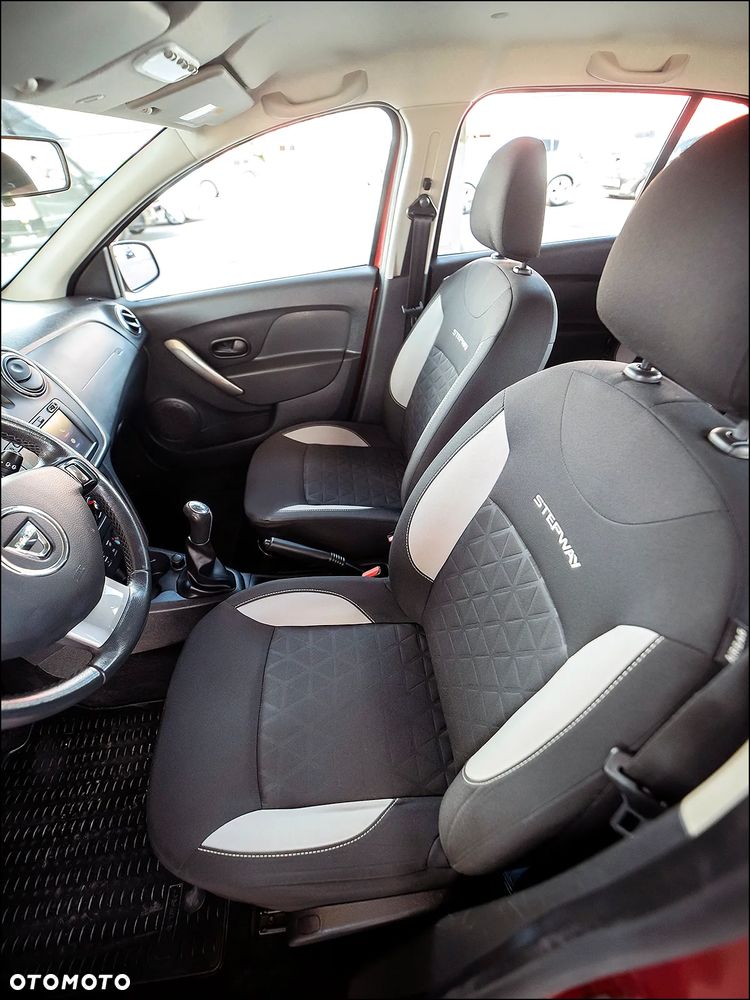 Dacia Sandero Stepway TCe 90 Prestige - 23