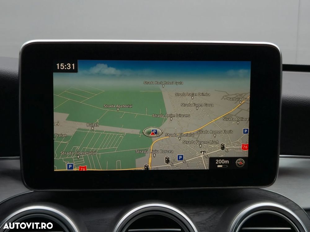 Mercedes-Benz C 200 Coupe 7G-TRONIC AMG Line - 25