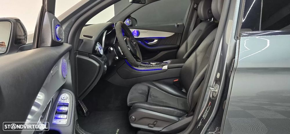 Mercedes-Benz GLC 220 d 4Matic 9G-TRONIC AMG Line - 35