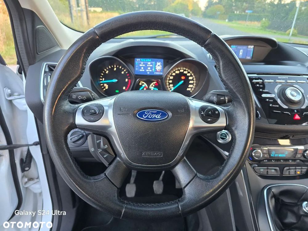 Ford Kuga 2.0 TDCi Titanium - 22