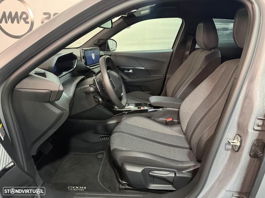 Peugeot 2008 1.2 Hybrid Allure e-DCS6 - 11