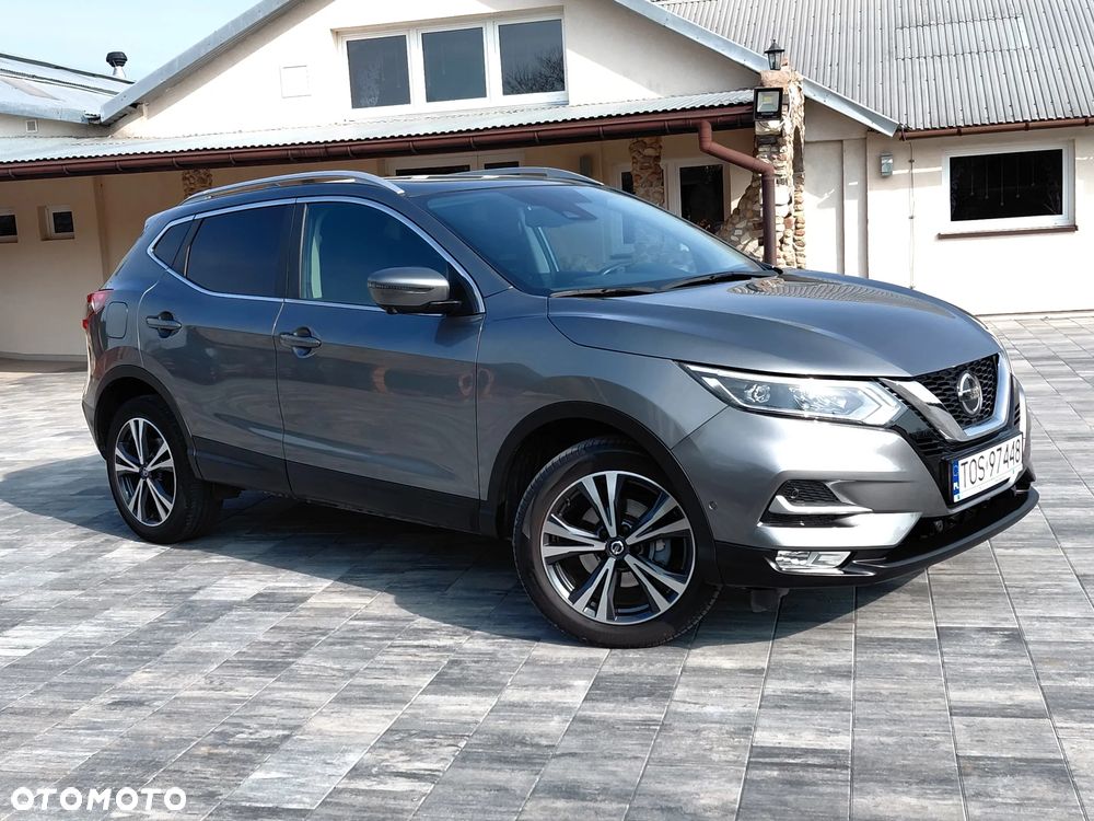 Nissan Qashqai 1.3 DIG-T SHIRO - 17