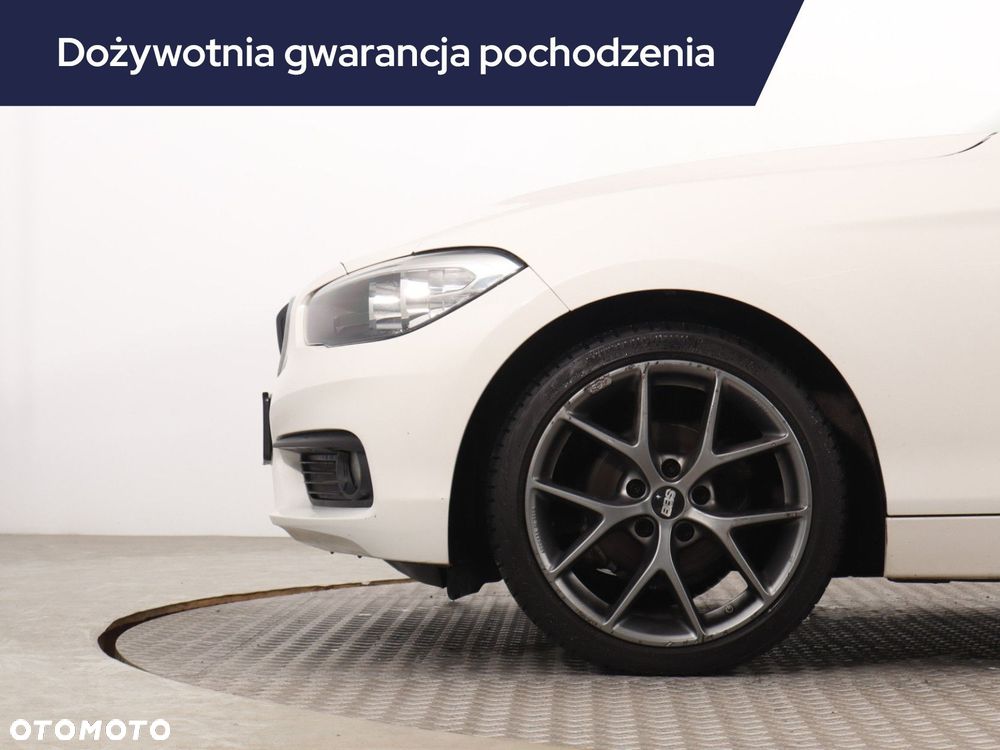 BMW Seria 1 - 17