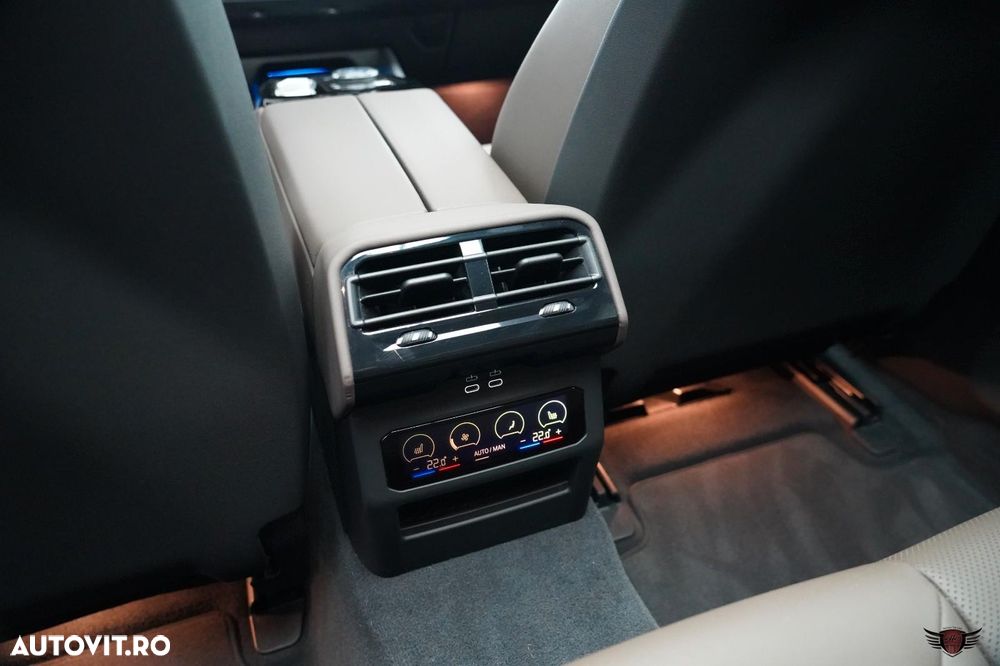 BMW Seria 5 520d xDrive Aut. - 33