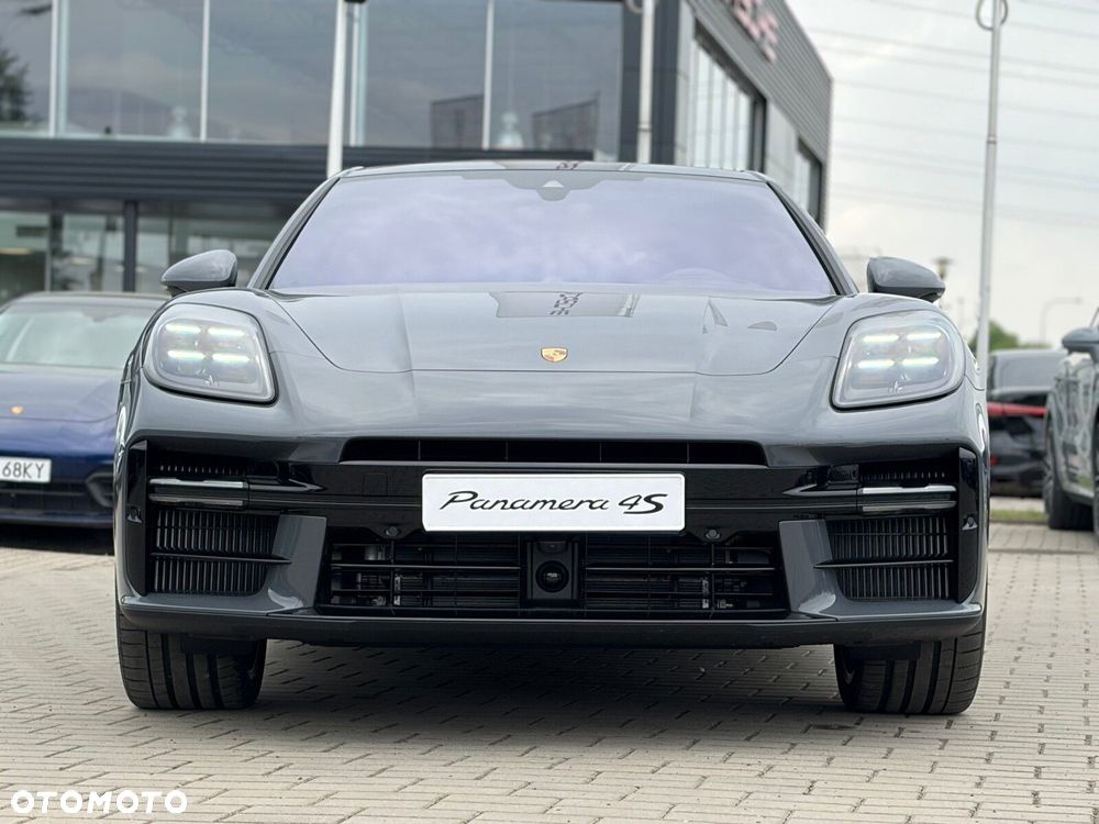 Porsche Panamera - 2