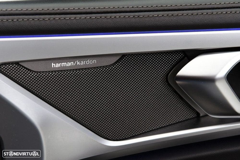 BMW 840 d xDrive - 12