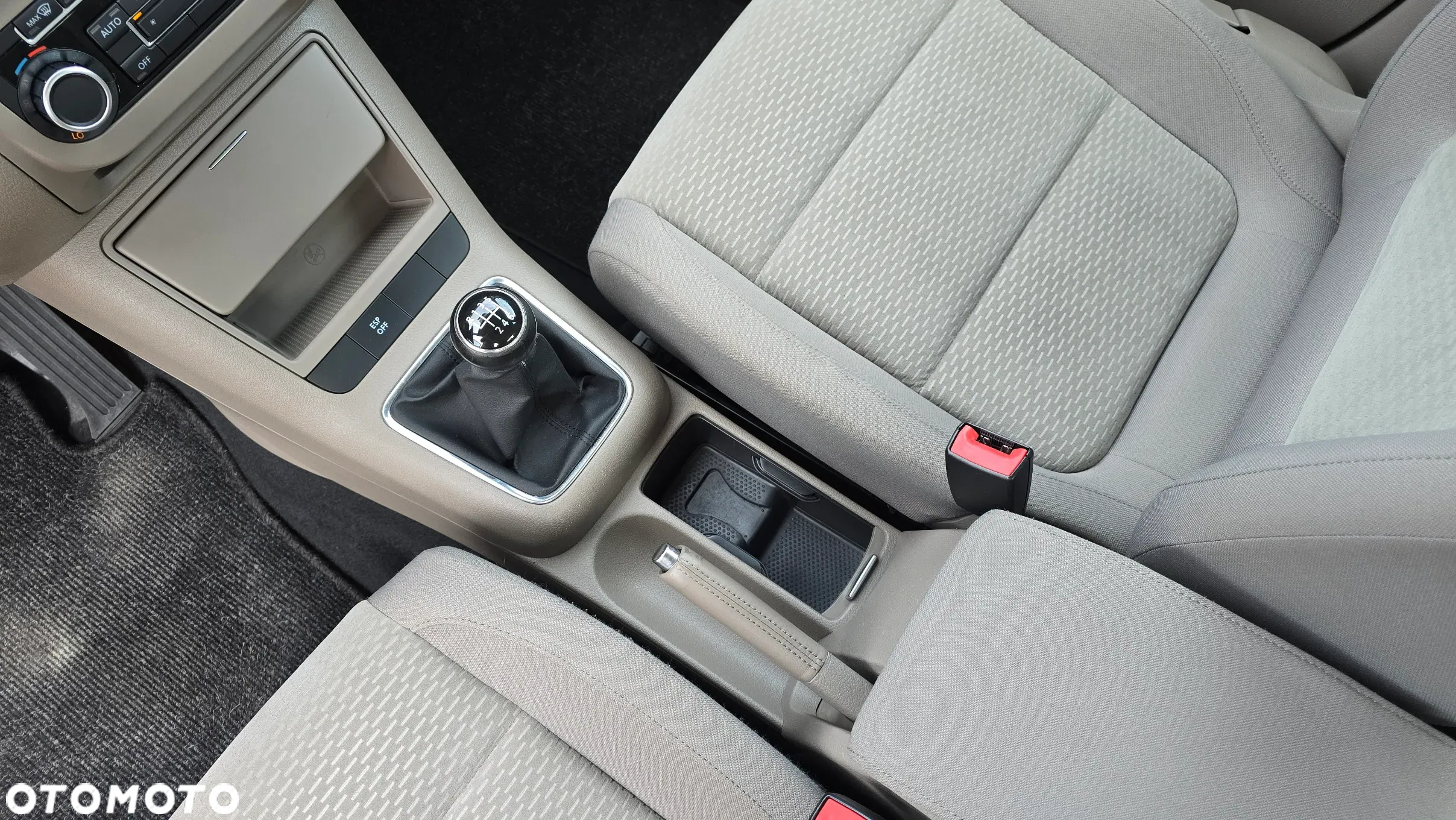 Volkswagen Golf Plus - 19