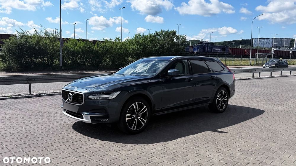 Volvo V90 Cross Country D5 AWD - 3