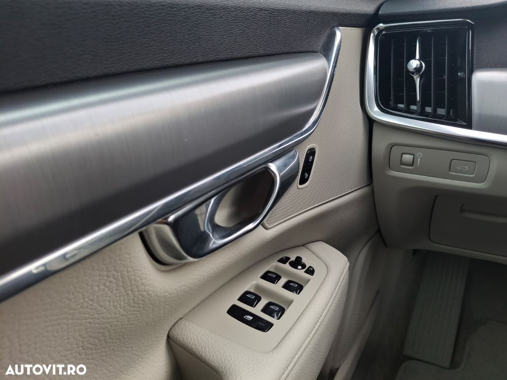 Volvo S90 D3 Momentum - 26