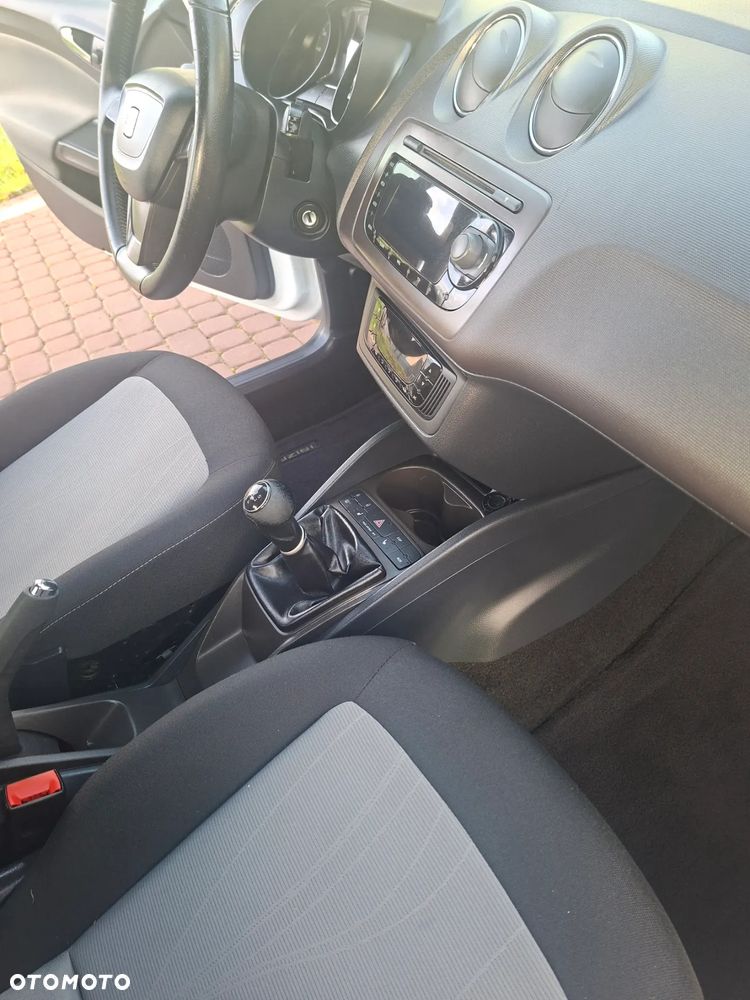 Seat Ibiza 1.4 16V Style - 11