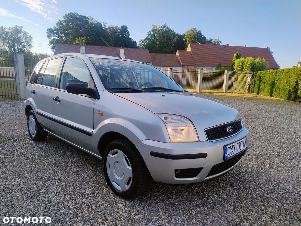 Ford Fusion 1.6 Fun - 7