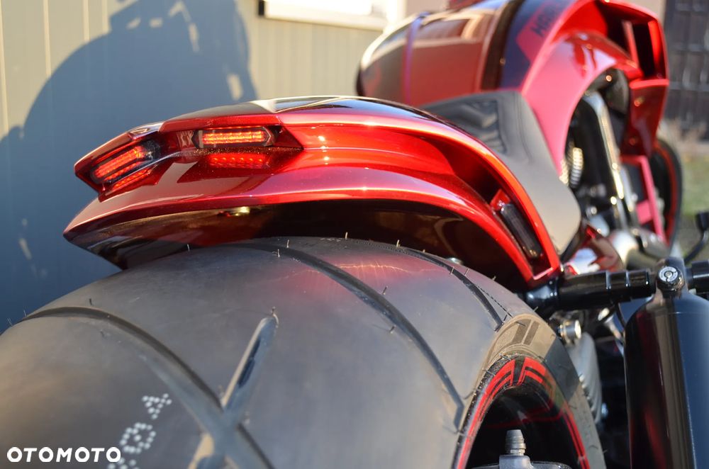 Harley-Davidson V-Rod Night Rod - 17