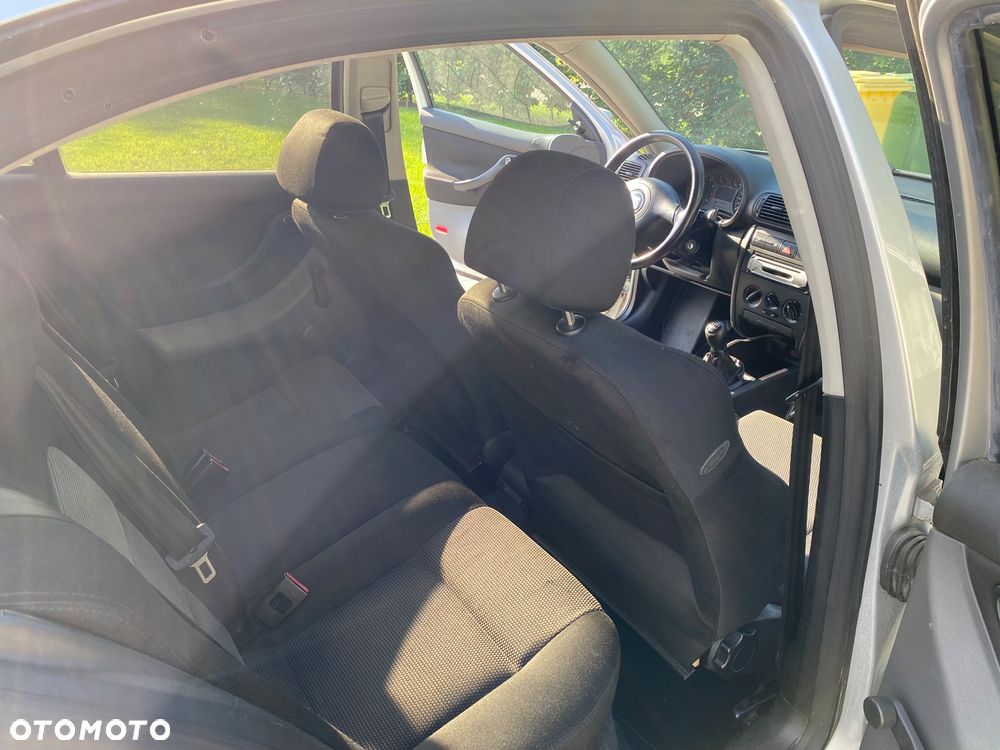 Seat Leon 1.6 Stella - 8