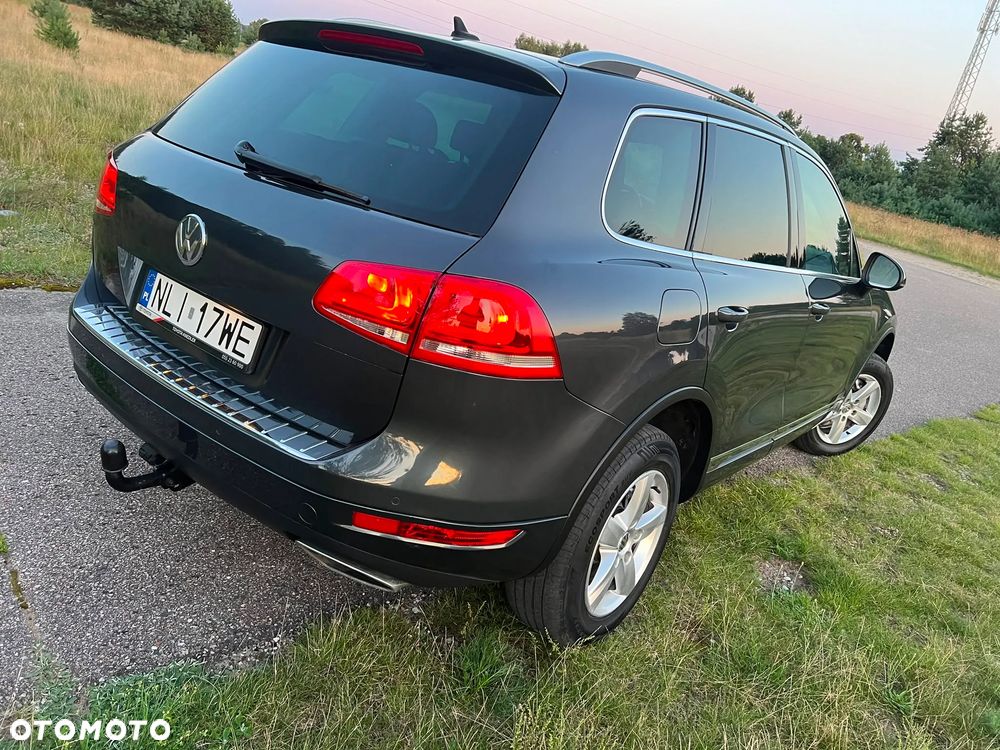 Volkswagen Touareg 3.0 V6 TDI BMT - 9