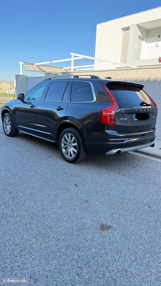 Volvo XC 90 B5 D AWD Geartronic Momentum Pro - 2