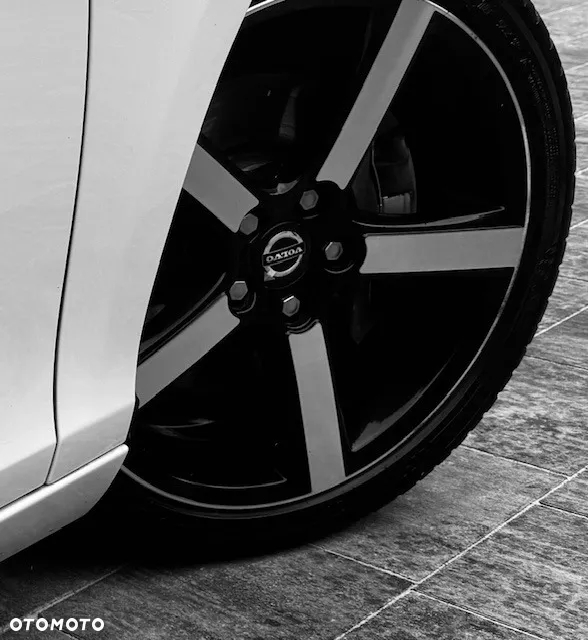 Volvo V40 D3 Momentum - 10