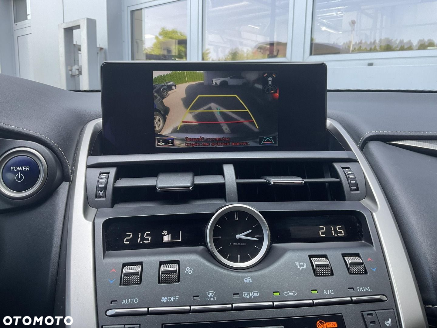 Lexus NX - 28