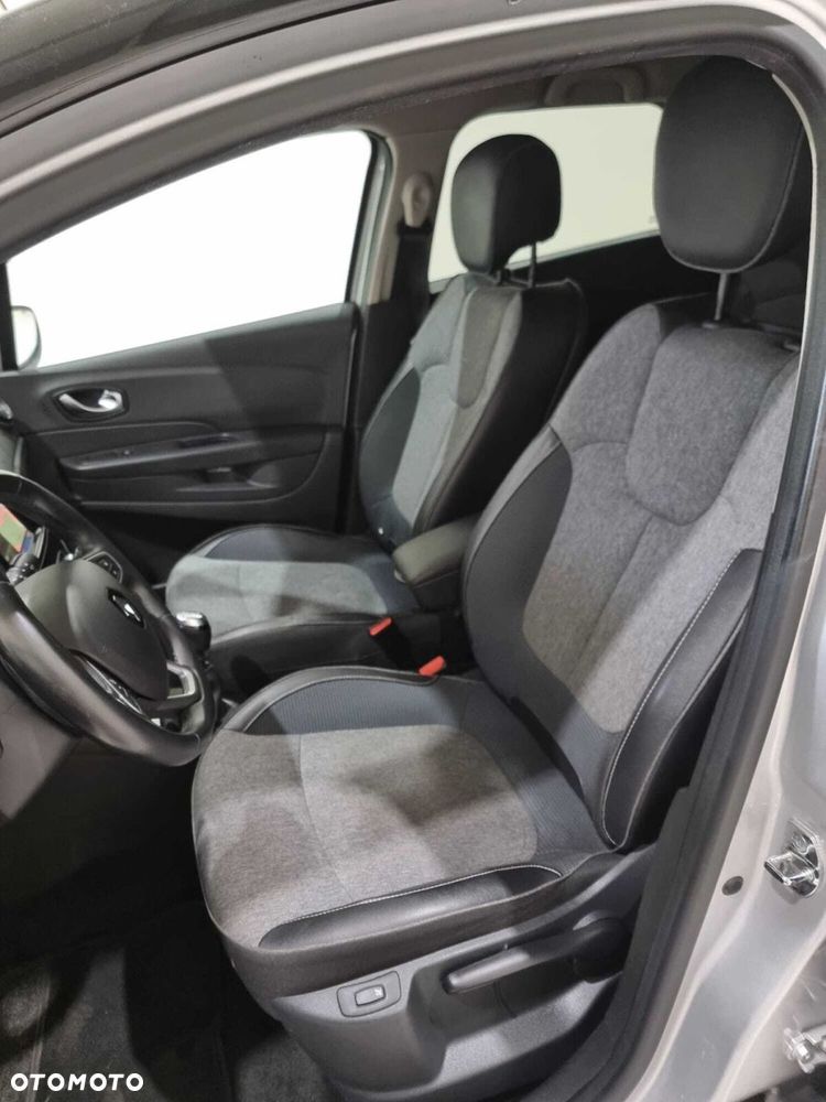 Renault Captur - 14