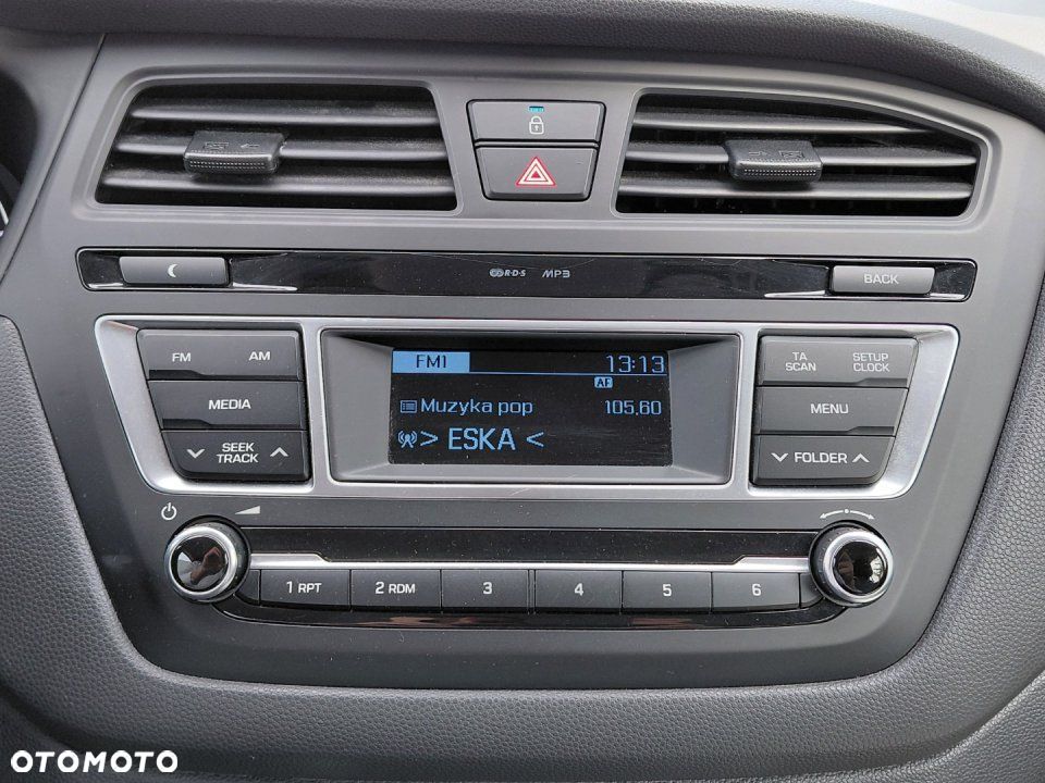 Hyundai i20 - 15