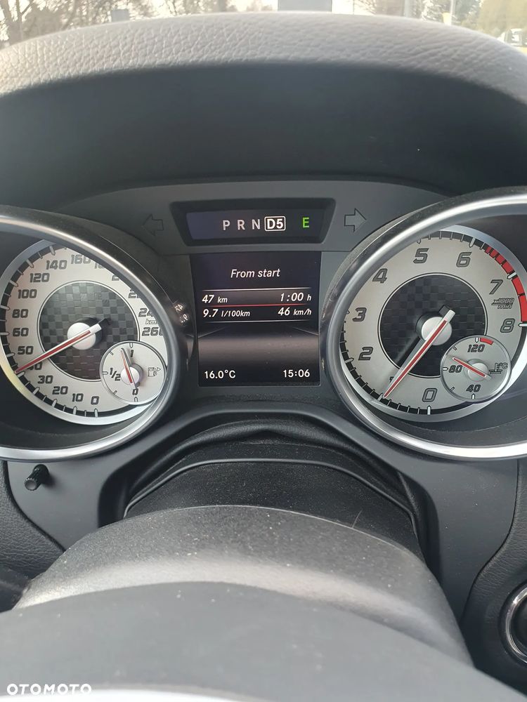 Mercedes-Benz SLK 350 - 12