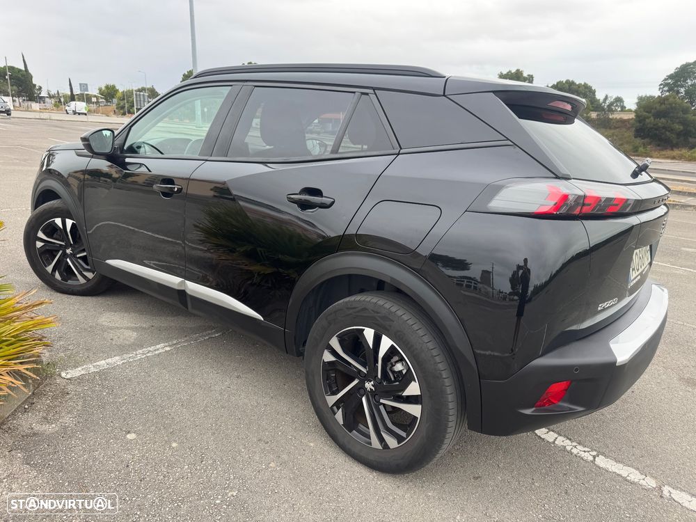 Peugeot 2008 1.5 BlueHDi Allure Pack - 4
