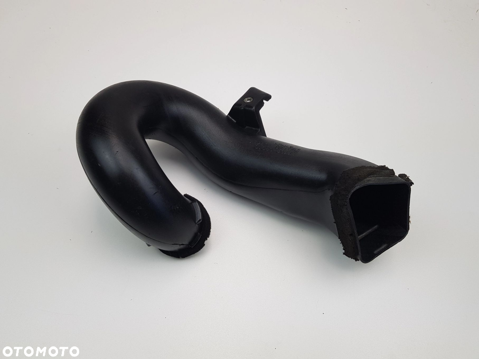 Przewód Wąż Rura Dolot powietrza Toyota Auris Avensis T27 17752-0R010 - 5