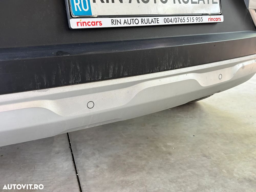 Renault Captur TCe 140 EDC GPF INTENS - 12