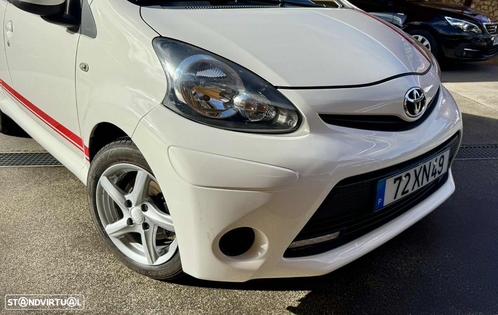 Toyota Aygo 1.0 + AC - 3
