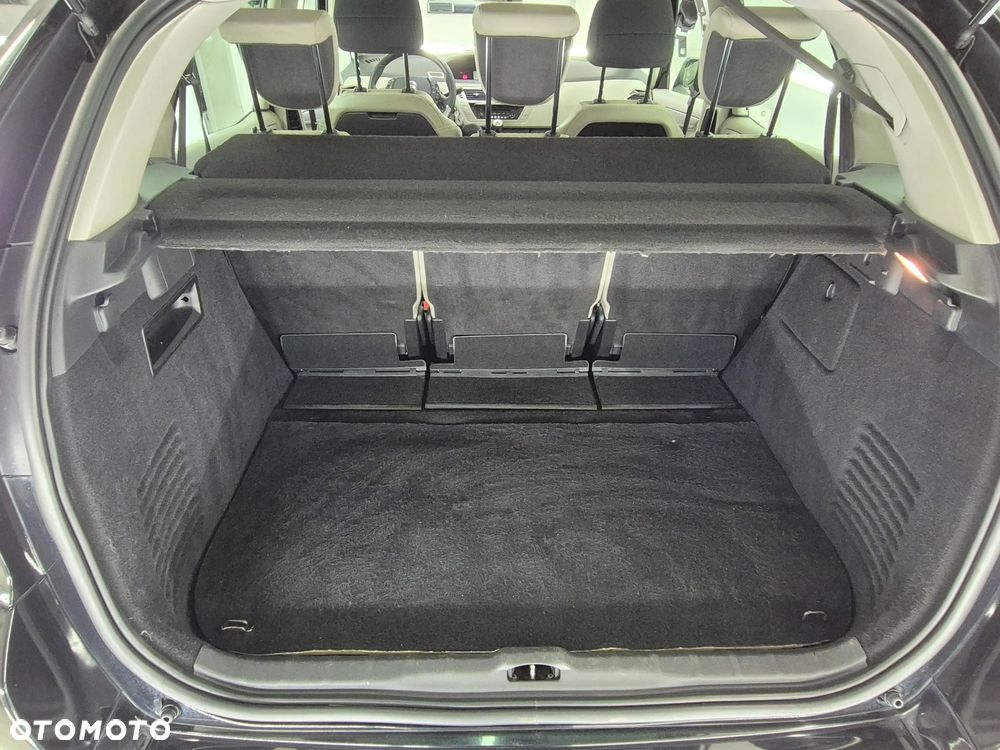 Citroën C4 Picasso VTi 120 Attraction - 26