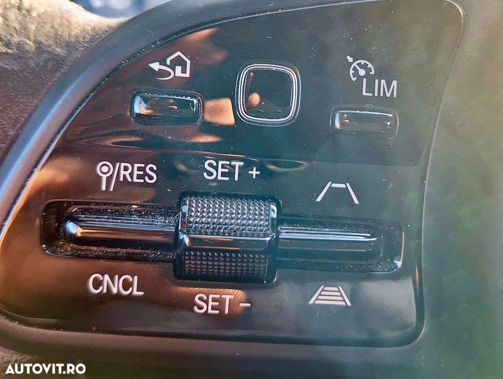 Mercedes-Benz CLA 180 d Shooting Brake 7G-DCT Edition 2020 - 21