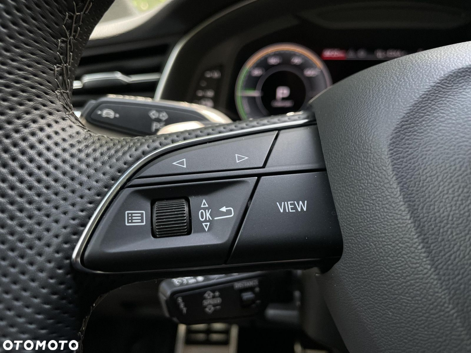 Audi Q8 - 11