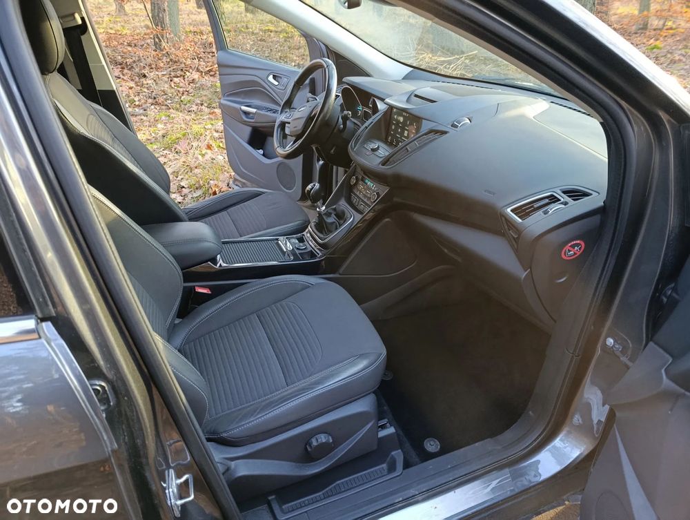 Ford Kuga 1.5 TDCi 2x4 Trend - 9