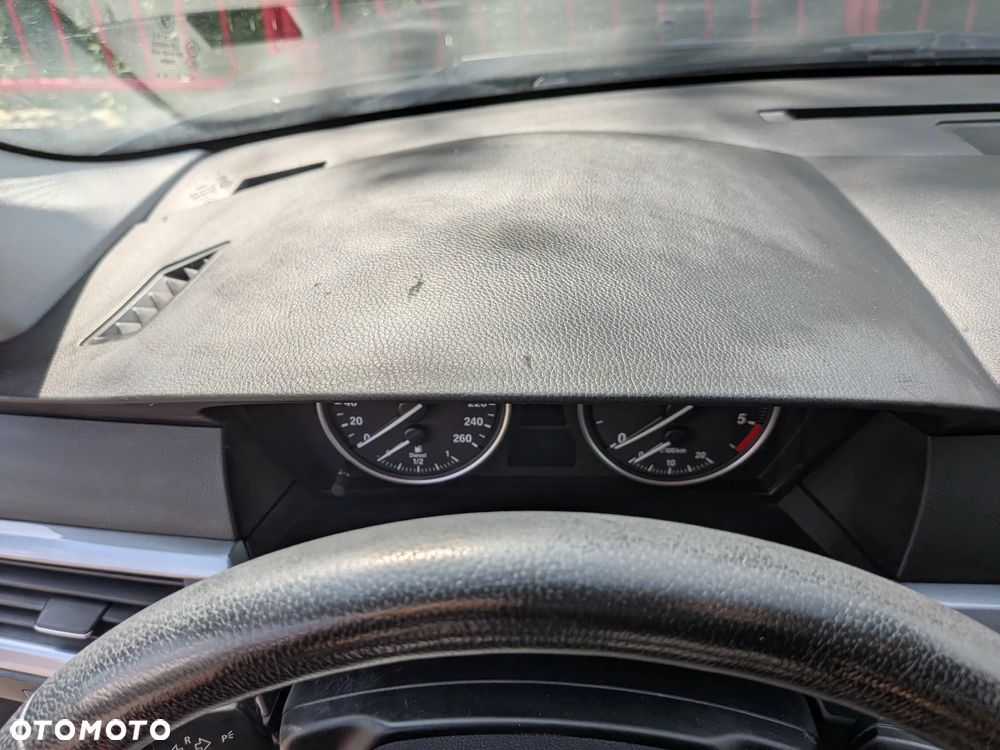 BMW Seria 5 - 13