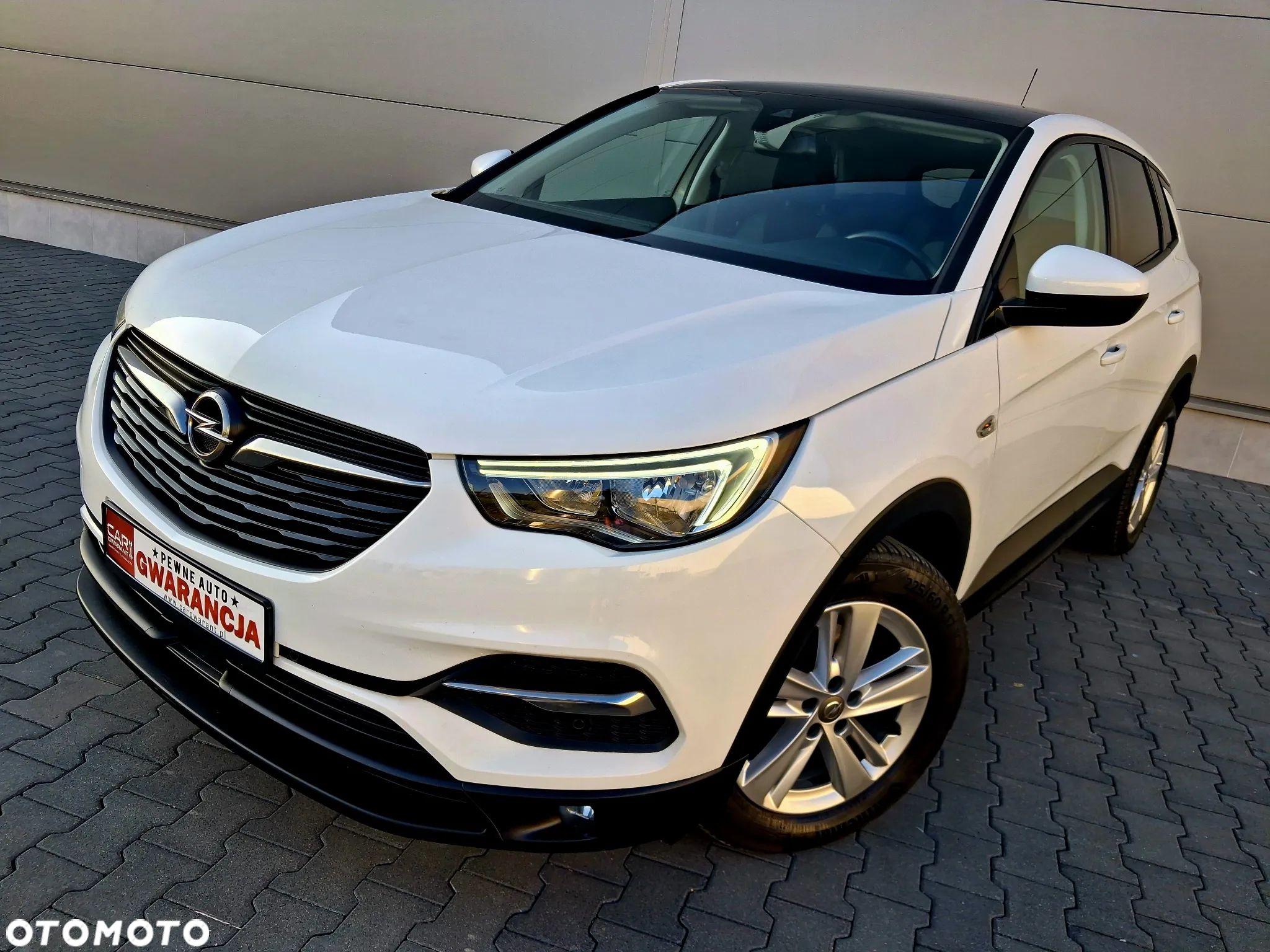 Opel Grandland X 1.2 Start/Stop INNOVATION - 1