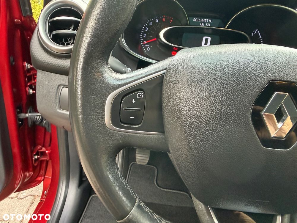 Renault Clio - 20