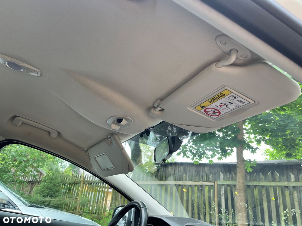 Ford Focus 1.6 Trend - 37