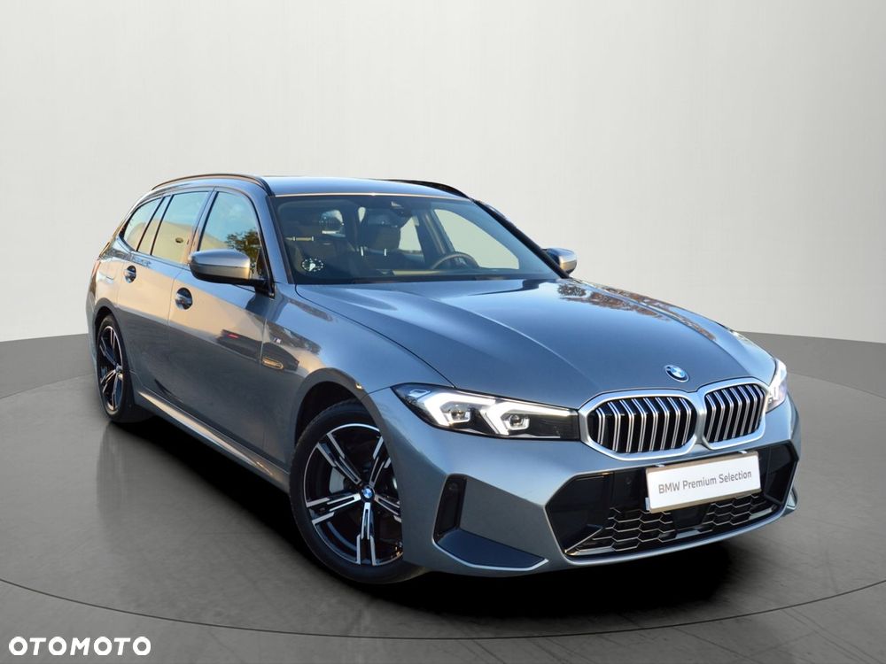 BMW Seria 3 330i xDrive M Sport sport - 4