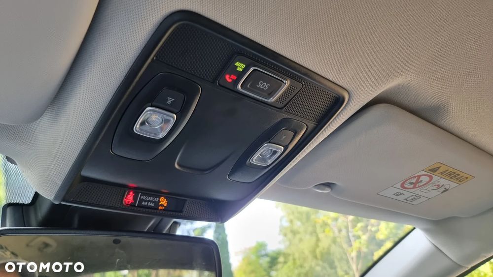 Renault Captur 1.6 E-TECH Plug-In Intens - 8