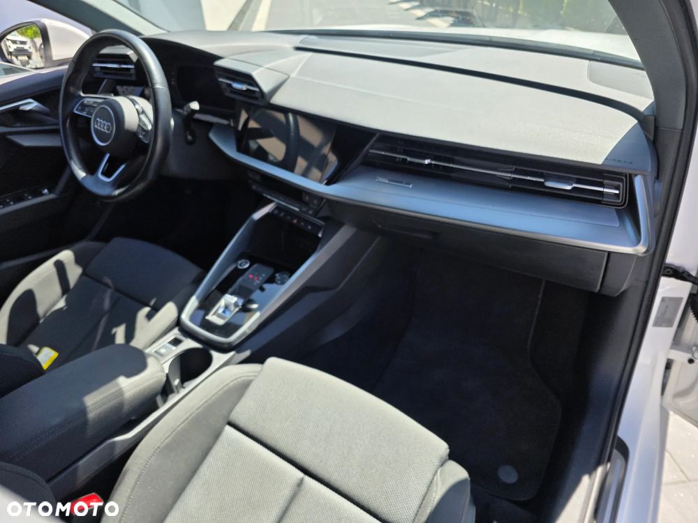 Audi A3 Sportback - 19
