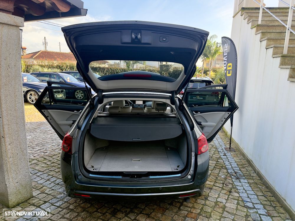 Honda Accord Tourer 2.2 i-DTEC Executive Navi E.Limitada - 34