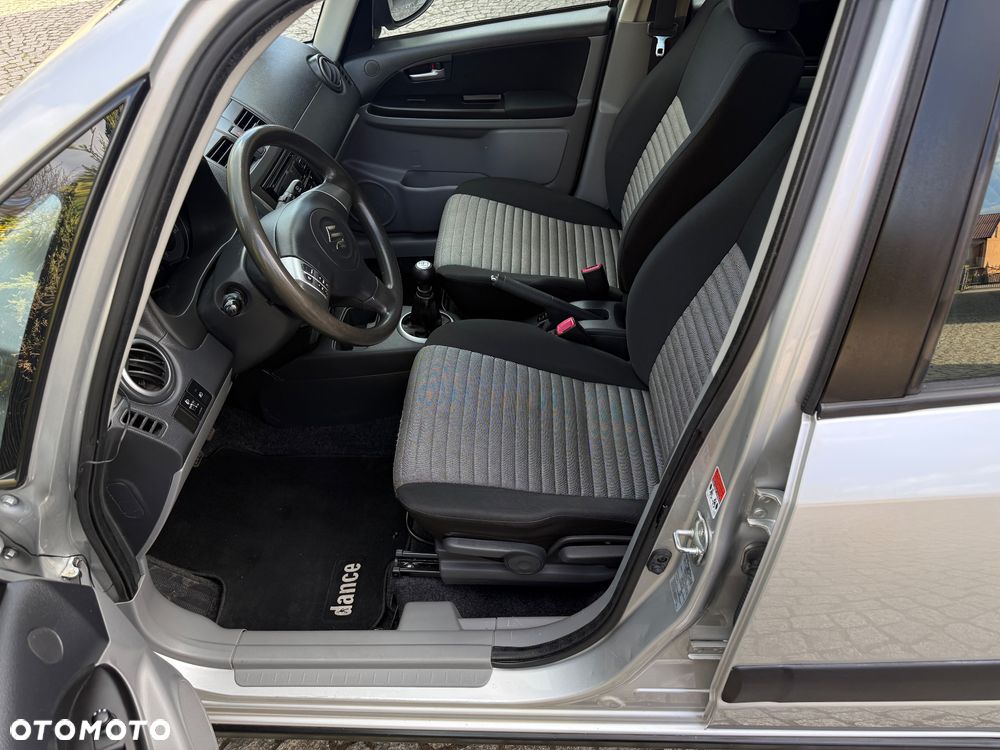 Suzuki SX4 1.6 VVT 4x4 Comfort - 20