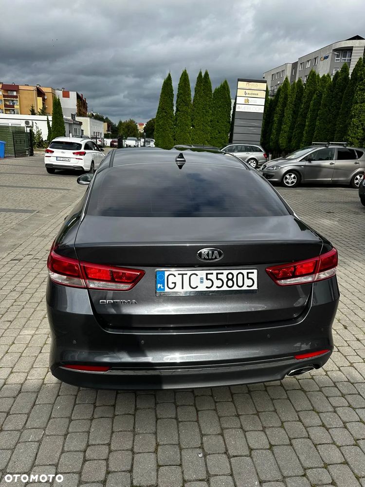 Kia Optima 1.7 CRDI L - 4