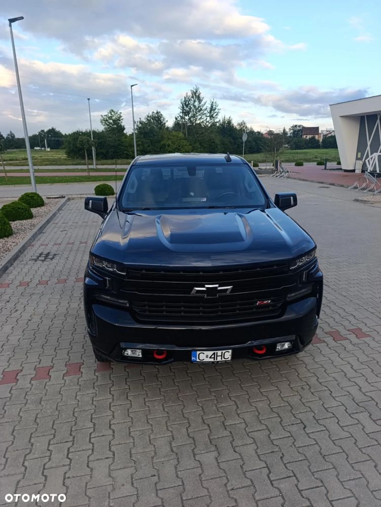 Chevrolet Silverado - 14