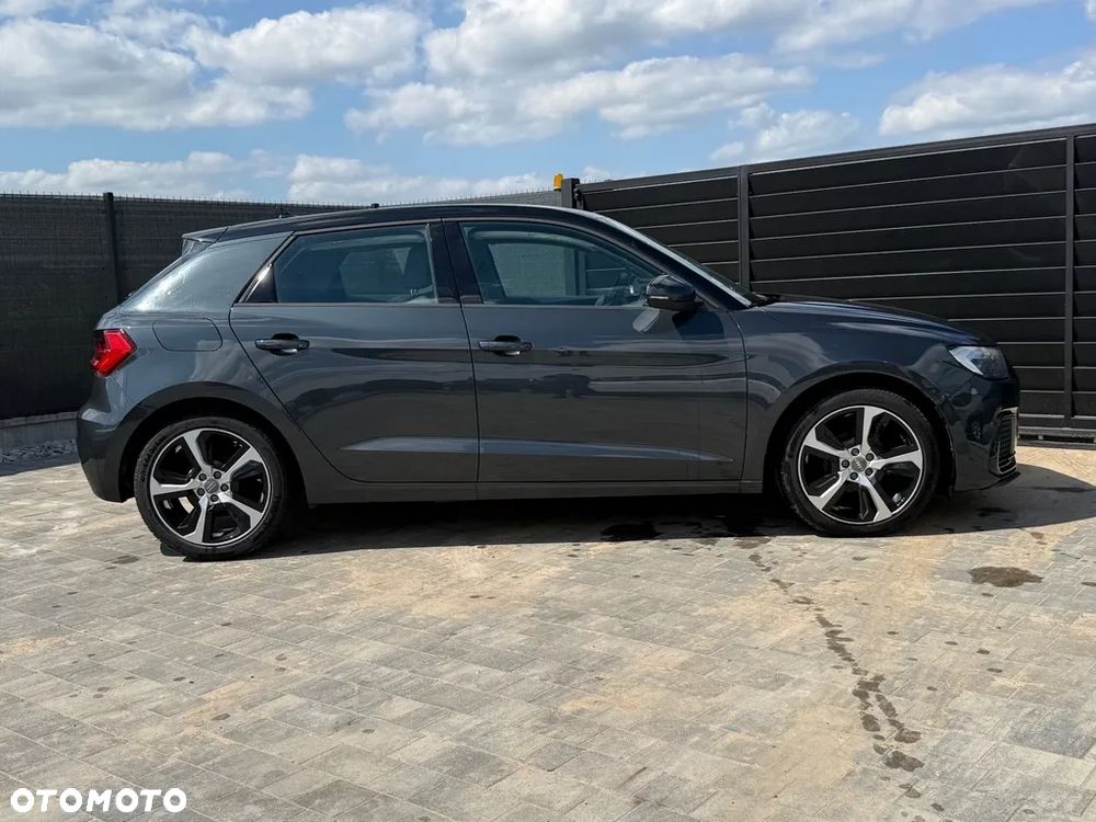 Audi A1 Sportback 25 TFSI advanced - 2