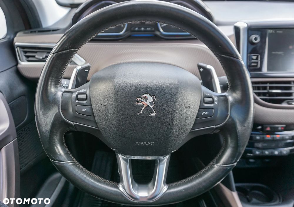 Peugeot 2008 e-HDi FAP 92 ETG6 STOP & START Allure - 11