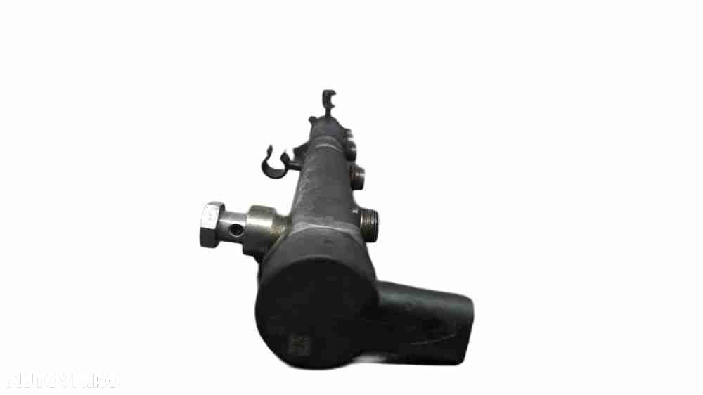 Rampa injectoare 6460701895 Mercedes Vito Mixto W639 109 CDI - 4